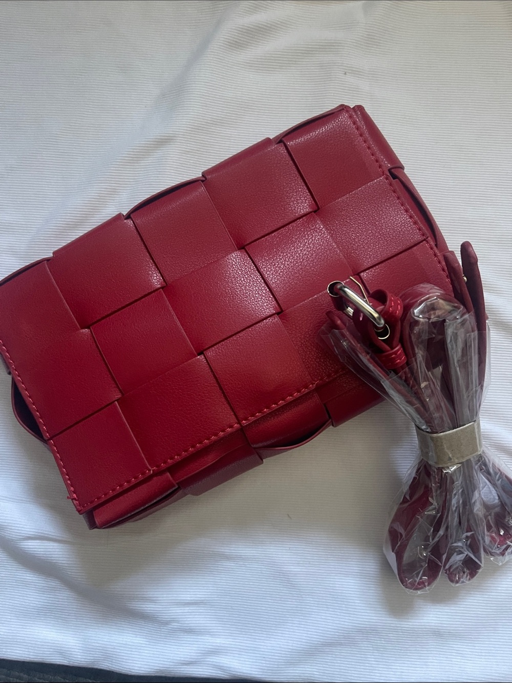 Woven Crossbody Bag in Red - Classic Women's Shoulder Bag